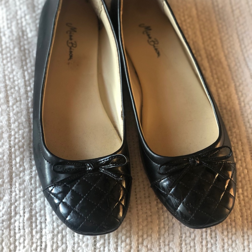 Ballet flats